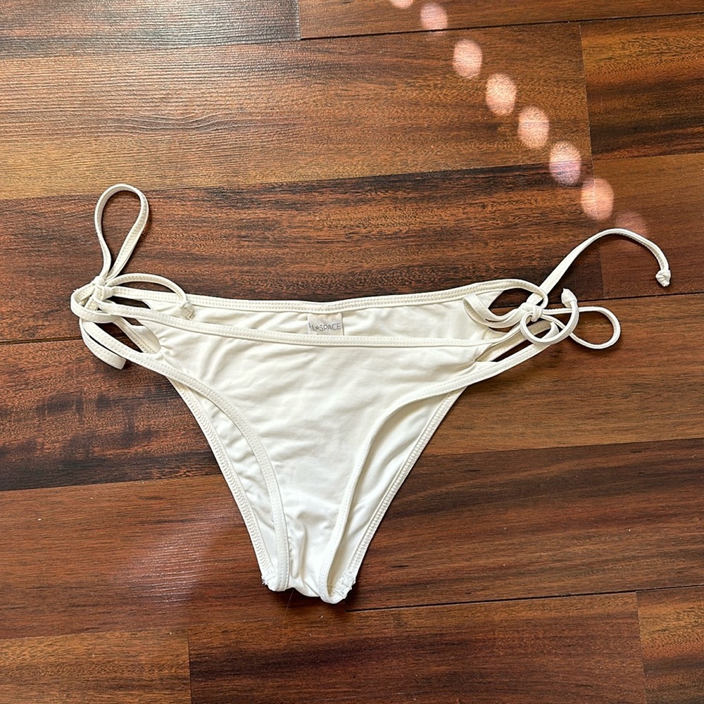 L space bikini bottom